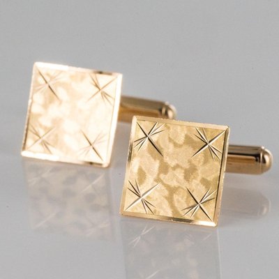 French Chiseled 18 Karat Yellow Gold Cufflinks, 1970s, Set of 2-OLU-896813