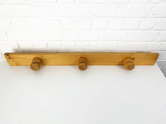 French Coat Rack in Pinewood attributed to Charlotte Perriand for Les Arcs, 1960s-ZM-1802323