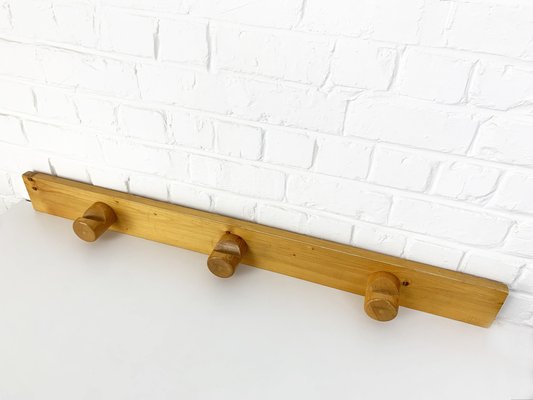 French Coat Rack in Pinewood attributed to Charlotte Perriand for Les Arcs, 1960s-ZM-1802323