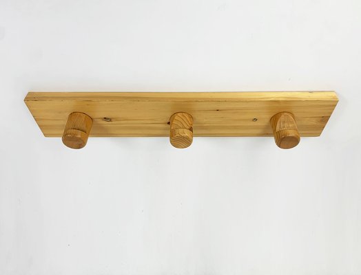 French Coat Rack in Pinewood attributed to Charlotte Perriand for Les Arcs, 1960s-ZM-1802321