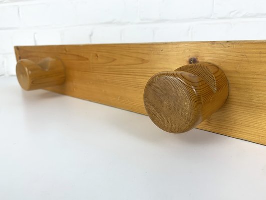 French Coat Rack in Pinewood attributed to Charlotte Perriand for Les Arcs, 1960s-ZM-1802323