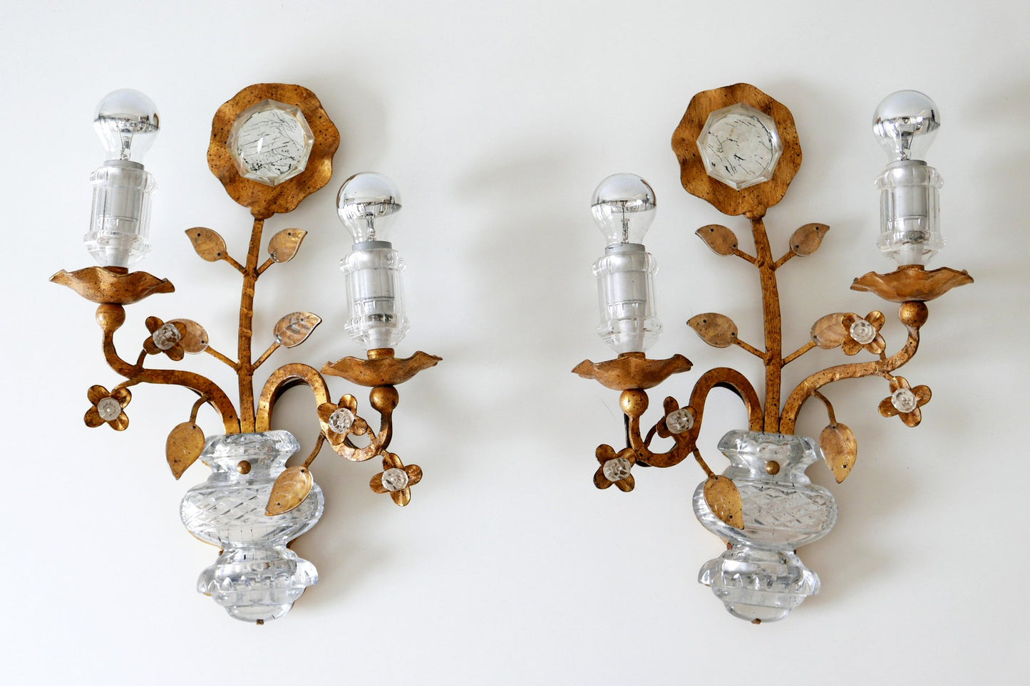 French Crystal and Gilt Metal Sconces from Maison Baguès, 1960s, Set of 2