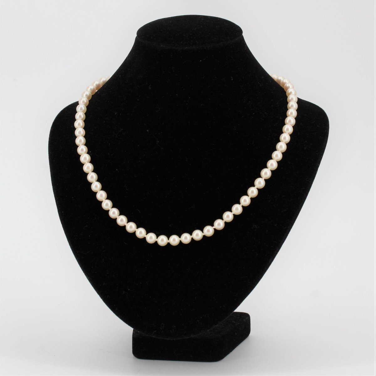 French Cultured Pearl Strand Choker Necklace, 2000s