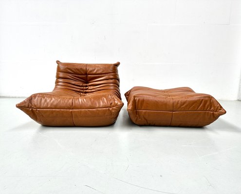 French Dark Cognac Togo Lounge Chair with Ottoman by Michel Ducaroy for Ligne Roset, 1970s, Set of 2-XLZ-1925893