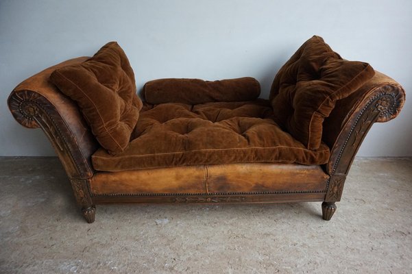 French Distressed Leather Adjustable Loveseat or Daybed, 1900s-EA-1363499