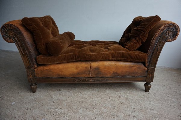 French Distressed Leather Adjustable Loveseat or Daybed, 1900s-EA-1363499