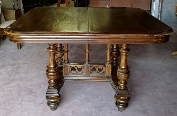 French Extendable Solid Walnut Dining Table, 1880s-RAQ-640633