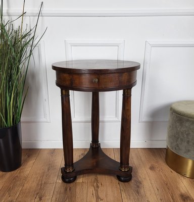 French Gueridon Side Round Table in Mahogany with Tripod Columns Brass Decors, 1890s-EUP-1746663