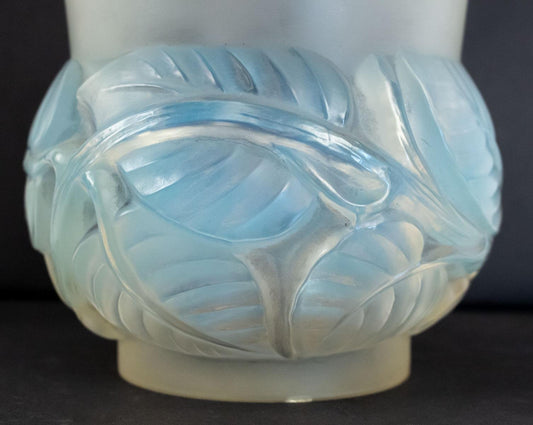 French Lilas Glass Vase by Rene Lalique, 1930s