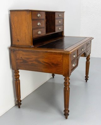 French Louis Philippe Walnut Desk with Leather Top, 19th Century-RIU-1769211