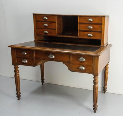 French Louis Philippe Walnut Desk with Leather Top, 19th Century-RIU-1769211