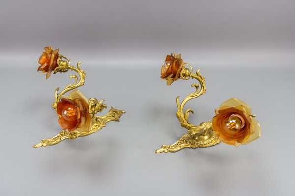 French Louis XV Style Bronze and Brown Glass Sconces, 1890s, Set of 2-KEG-1734561