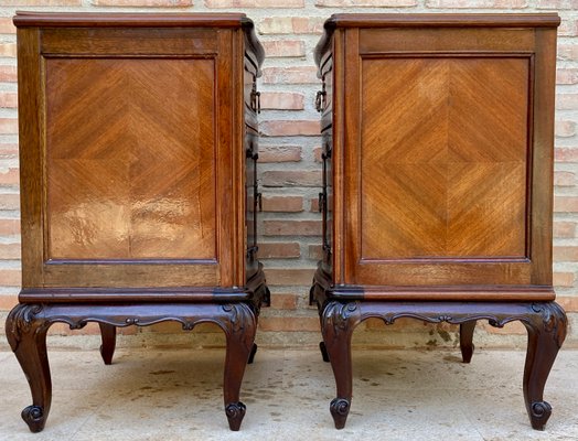 French Louis XV Style Walnut & Marquetry Bedside Tables, Set of 2-NOU-1210444