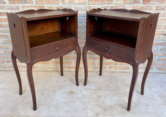 French Louis XV Style Walnut Nightstands, 1960s, Set of 2-NOU-1765538