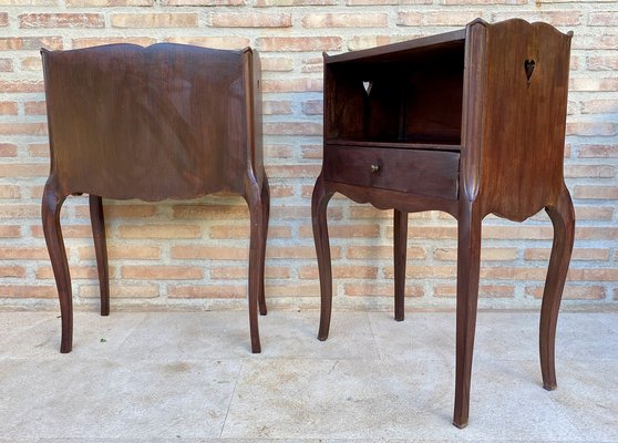 French Louis XV Style Walnut Nightstands, 1960s, Set of 2-NOU-1765538