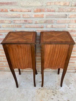 French Louis XV Tulipwood Veneer Bedside Tables or Nightstands, Set of 2-NOU-1137394