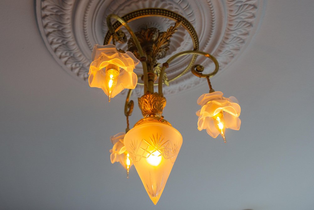 French Louis XVI Style Bronze and Frosted Glass Four-Light Pendant Chandelier, 1920s