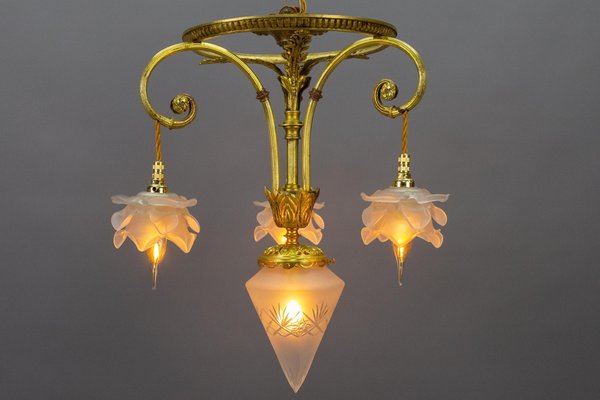 French Louis XVI Style Bronze and Frosted Glass Four-Light Pendant Chandelier, 1920s-KEG-1804926