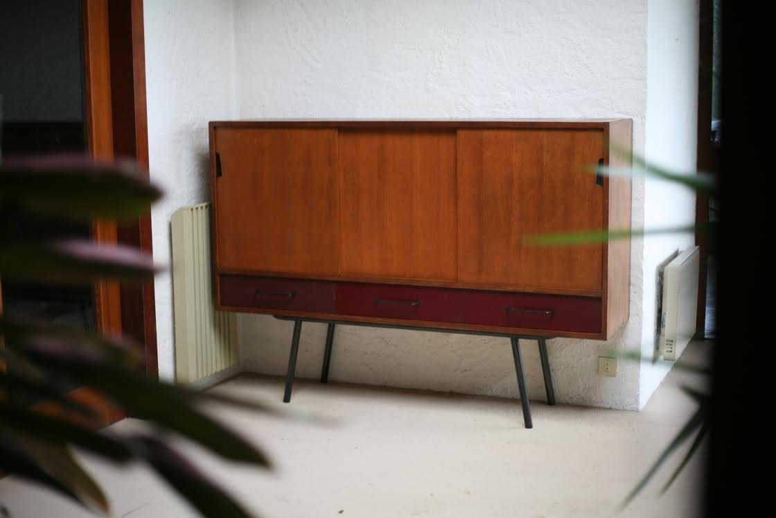 French Model Hutch 102 Cabinet by Janine Abraham for Meubles TV, 1953