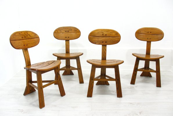 French Modern 3-Legged Chairs & Table in Solid Oak, 1970s, Set of 5-WVA-716662