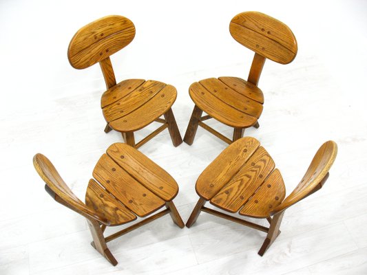 French Modern 3-Legged Chairs & Table in Solid Oak, 1970s, Set of 5-WVA-716662