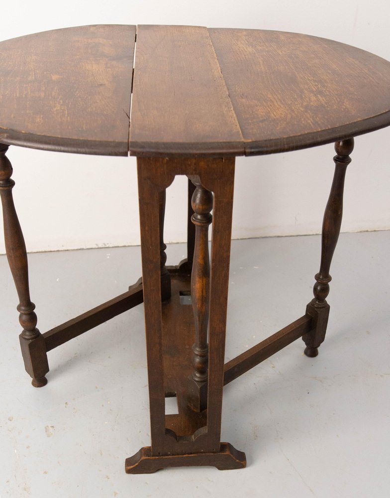 French Oak Little Oval Side Foldable Table, 1920s