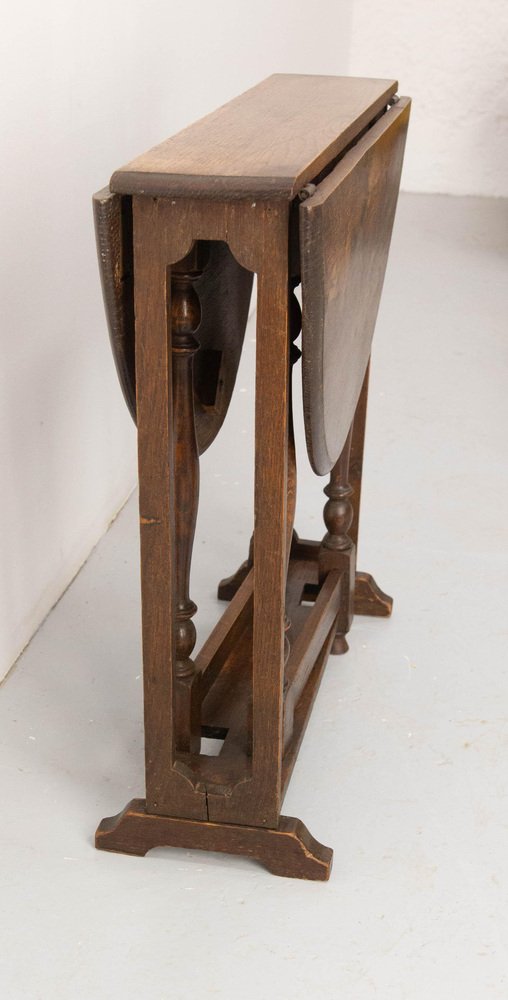 French Oak Little Oval Side Foldable Table, 1920s