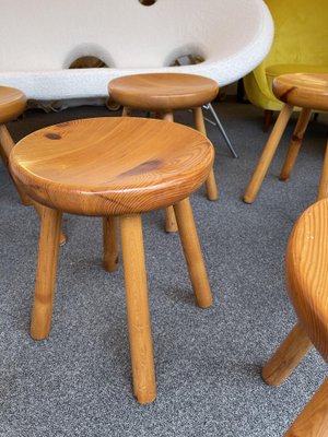 French Pine Stool attributed to Charlotte Perriand, 1960s-FUE-832836