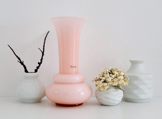 French Pink Glass Flower Vase by Pierre Cardin, 1980s-VNE-1030986