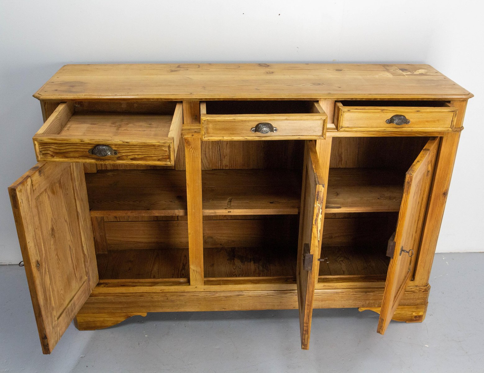 French Provincial Sideboard in Pine, Mid-19th Century