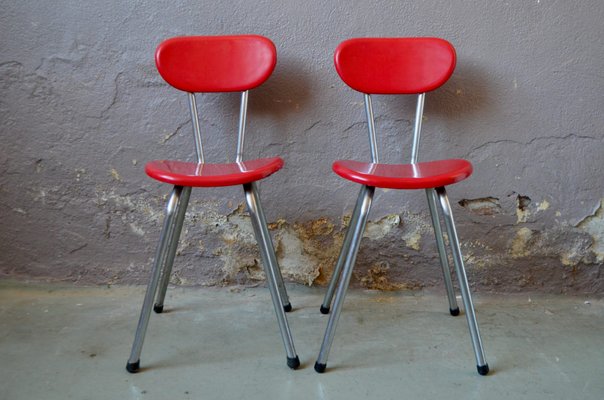 French Red Plastic Chairs, 1950s, Set of 2-AIU-1078903