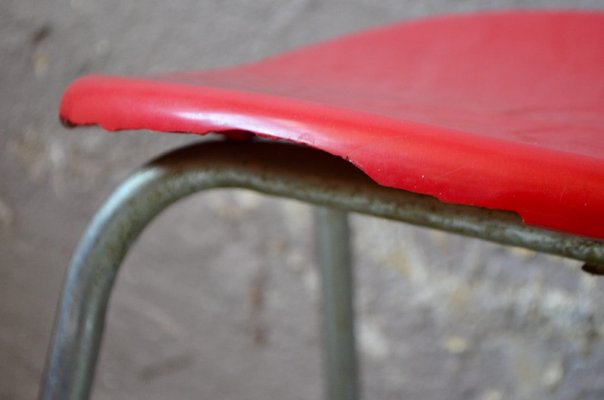 French Red Plastic Chairs, 1950s, Set of 2-AIU-1078903