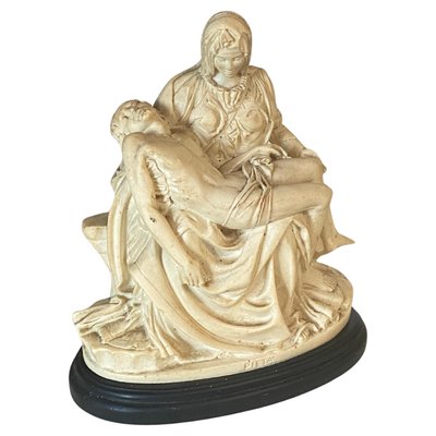 French Resin Sculpture in White and Black Color-UR-1782954