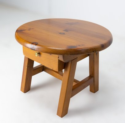 French Round Pine Coffee Table with Drawer, 1970s-RIU-1329246