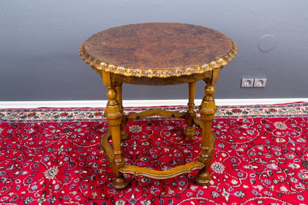 French Round Side Table in Burr Walnut, 1920s-KEG-1086377