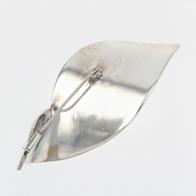 French Stylized Leaf Silver Brooch, 1970s-OLU-1403627