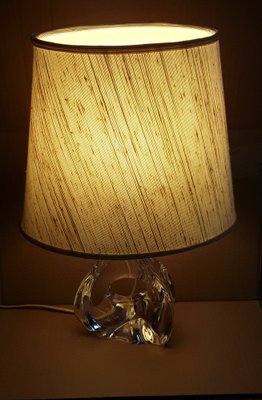 French Table Lamp with Sculptural Crystal Glass Base and Beige Fabric Shade from Daum, 1970s-HOI-1279465