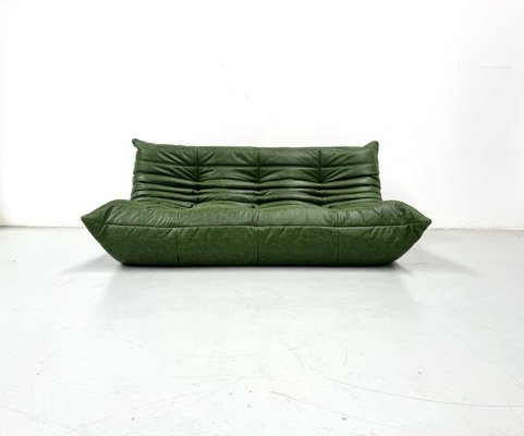 French Three-Seater Togo Sofa in Forest Green Leather by Michel Ducaroy for Ligne Roset.-XLZ-2028911