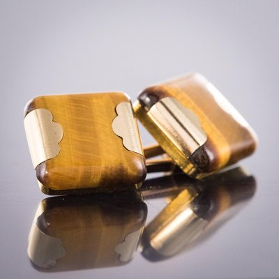 French Tigers Eye 18 Karat Yellow Gold Cufflinks, 1920s, Set of 2-OLU-896625