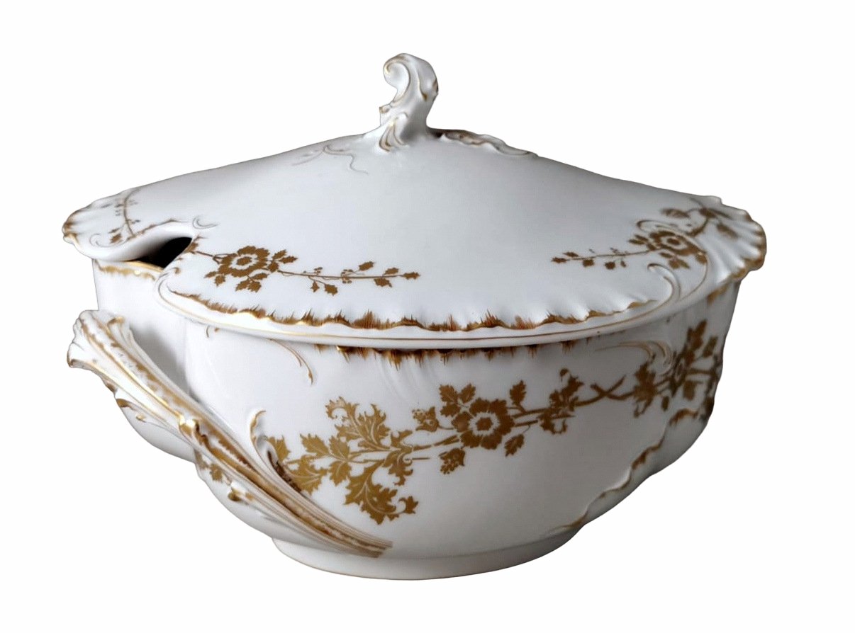 French Tureen in White Porcelain and Gold Decoration from Haviland & Co., 1902