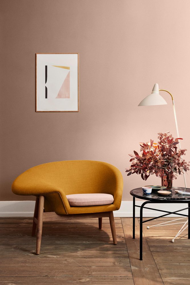 Fried Egg Left Lounge Chair in Pale Peach by Warm Nordic