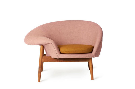 Fried Egg Left Lounge Chair in Pale Rose by Warm Nordic