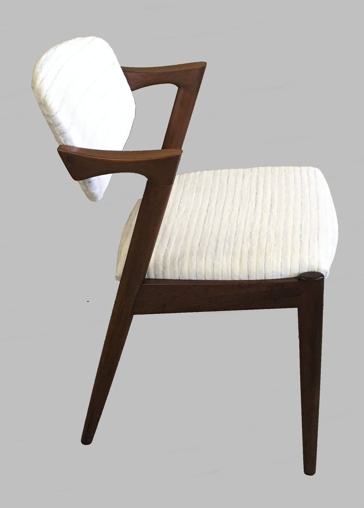 Fully Renovated Dining Chairs in Rosewood by Kai Kristiansen for Schou Andersen, 1960s, Set of 4