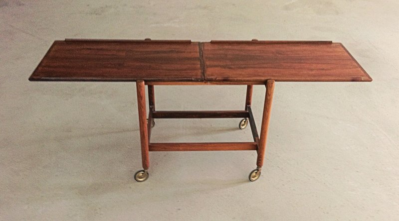 Fully Restored Multi Functional Danish Modular Rosewood Bar Table attributed to Poul Hundevad, 1960s