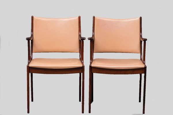 Fully Restored Rosewood Armchairs in Reupholstery by Johannes Andersen for Uldum Møbelfabrik, Set of 2-VVO-1974116