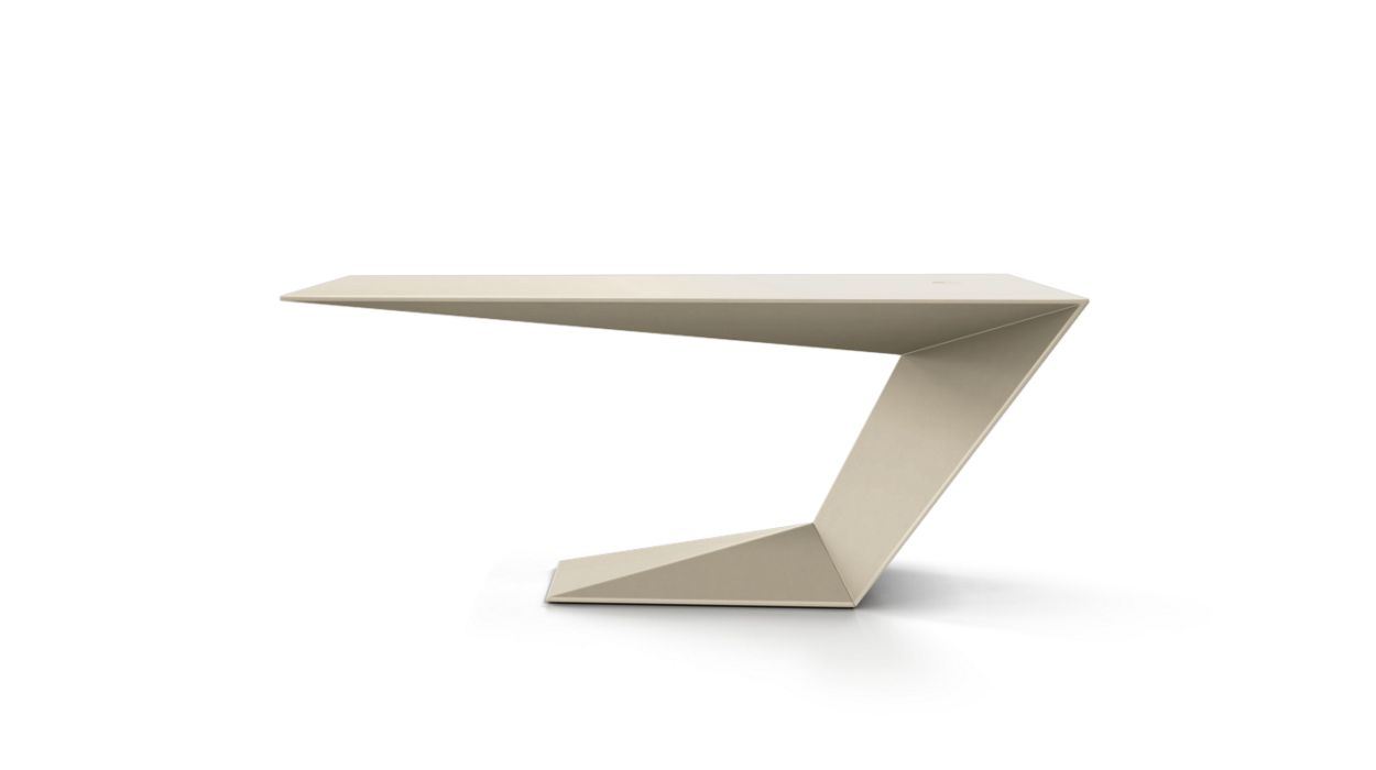 Furtif Small Desk by Roche Bobois #Matte / Tenax lacquer/Cinnamon
