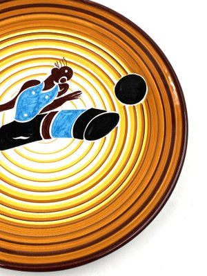 Futurist Soccer Player Plate by Dante Baldelli for Fictilia, Faenza, Italy, 1971-TXN-1420542