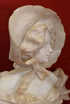 Galileo Pochini, Bust of Young Girl with Hat, 19th Century, Marble and Alabaster-YVI-1788415