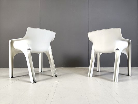 Gaudi Dining Chairs by Vico Magistretti for Artemide, 1970s, Set of 12-IRH-2027669