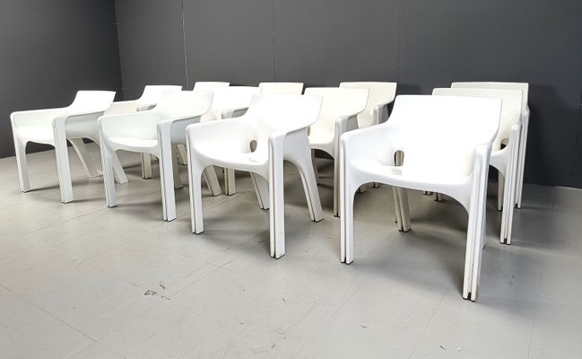 Gaudi Dining Chairs by Vico Magistretti for Artemide, 1970s, Set of 12-IRH-2027669